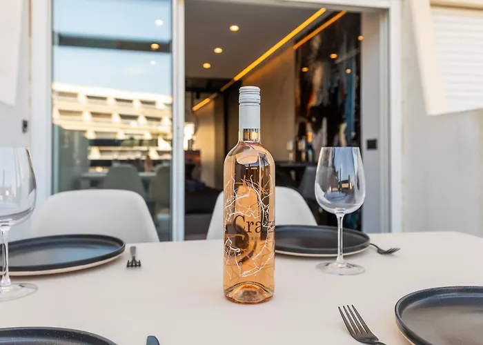 Le Volcanic - Coursives - Port Nature 2 Apartment