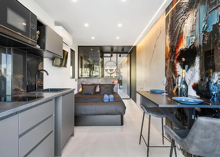 Le Volcanic - Coursives - Port Nature 2 Apartment